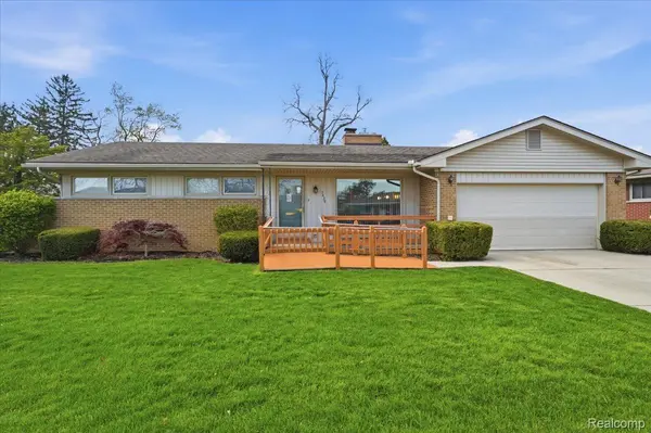 7439 Carrousel BLVD, Westlandcity_wayne, MI 48185