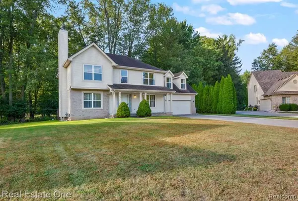 30947 Kenwood CT, Livoniacity_wayne, MI 48152