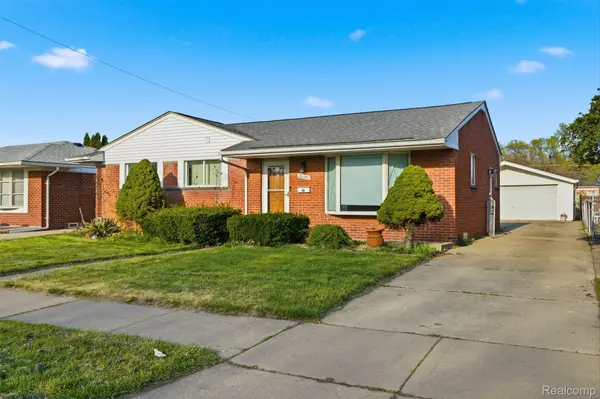 26840 Merideth Dr, Warrencity_macomb, MI 48091