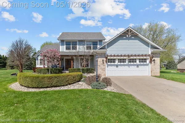 8200 Carpathian DR, Whitelakechartertownship_oakland, MI 48386