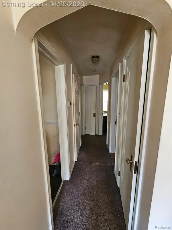 15605 Veronica AVE, Eastpointecity_macomb, MI 48021