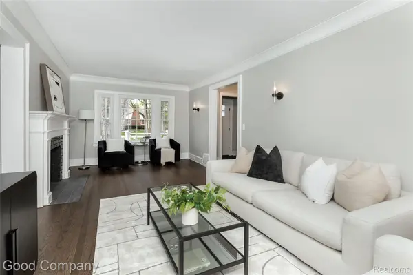 1514 Sunset BLVD, Royaloakcity_oakland, MI 48067