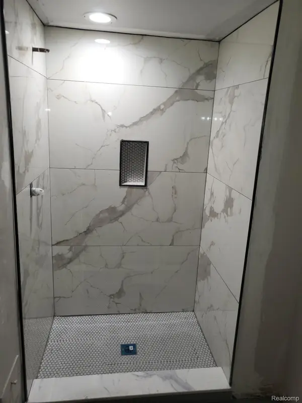 30256 Southfield RD, Southfieldcity_oakland, MI 48076