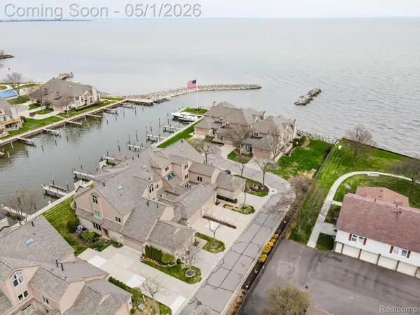 26230 Harbour Pointe DR S ##44, Harrisonchartertownship_macomb, MI 48045