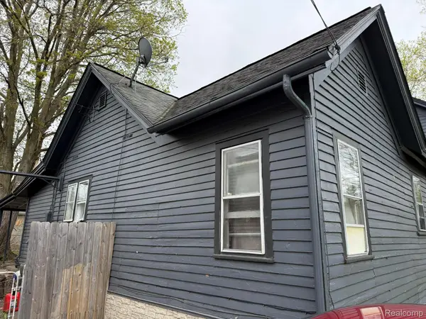 1138 W Oregon ST, Lapeercity_lapeer, MI 48446