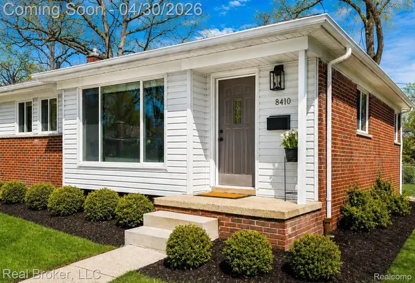 8410 Northfield BLVD, Oakparkcity_oakland, MI 48237