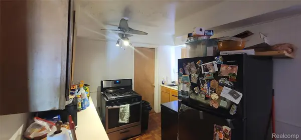 7777 W Outer DR, Detroitcity_wayne, MI 48235