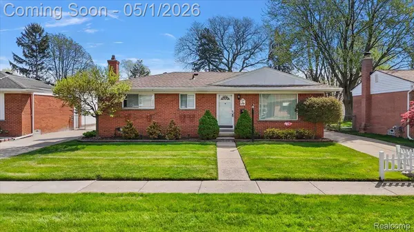 28696 Patricia AVE, Warrencity_macomb, MI 48092