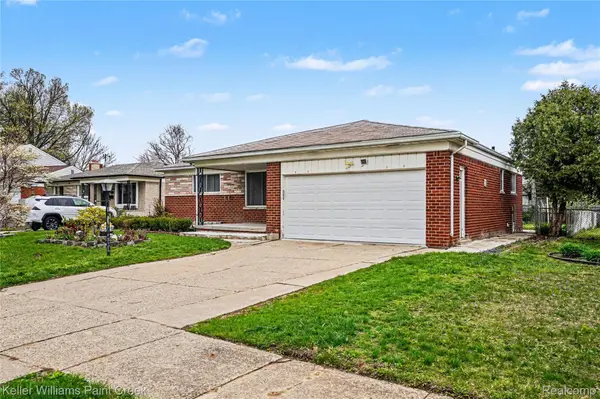 30016 Holly CT, Warrencity_macomb, MI 48092