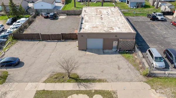 238 W Montcalm ST, Pontiaccity_oakland, MI 48342