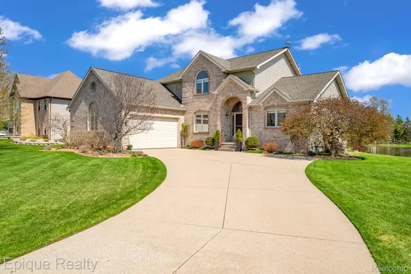 9493 Aspen View DR, Grandblancchartertownship_genesee, MI 48439