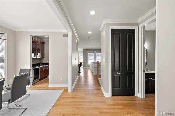 1109 Bennaville AVE, Birminghamcity_oakland, MI 48009