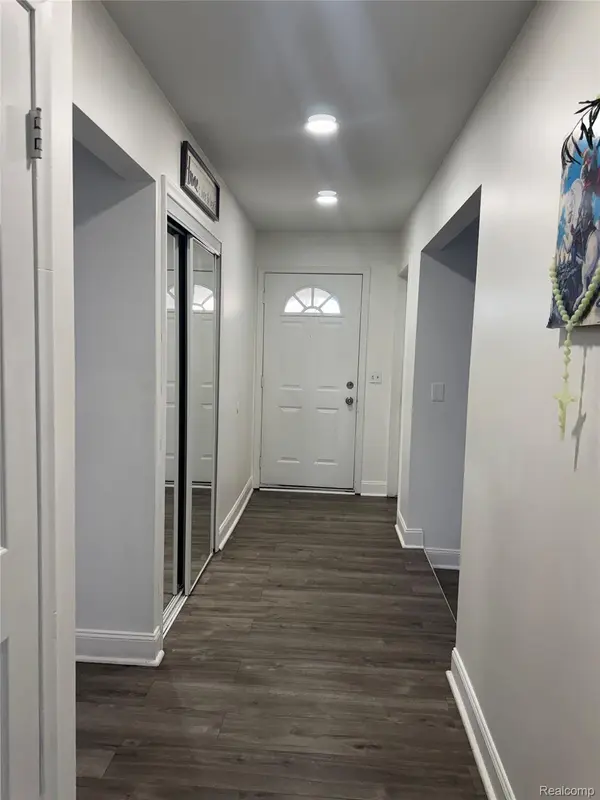 15794 Nader CT, Clintonchartertownship_macomb, MI 48038