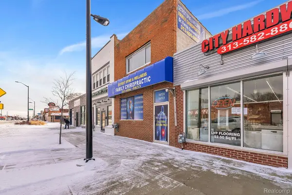 16323 W Warren Ave, Detroitcity_wayne, MI 48228