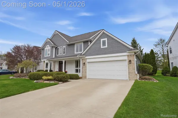 1054 Colt LN, Southlyoncity_oakland, MI 48178