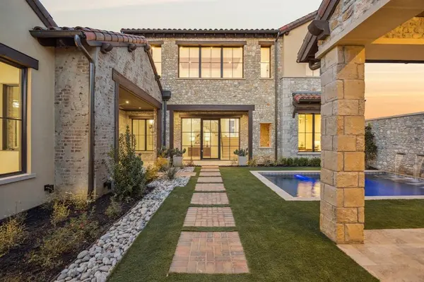 12 Cardona, Westlake, TX 76262