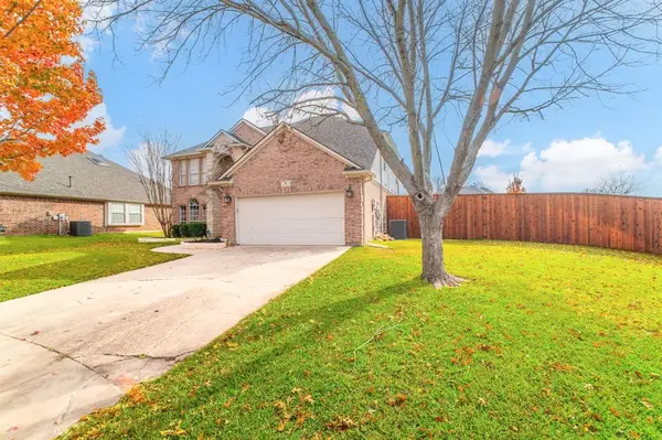 9 Losana Court, Mansfield, TX 76063