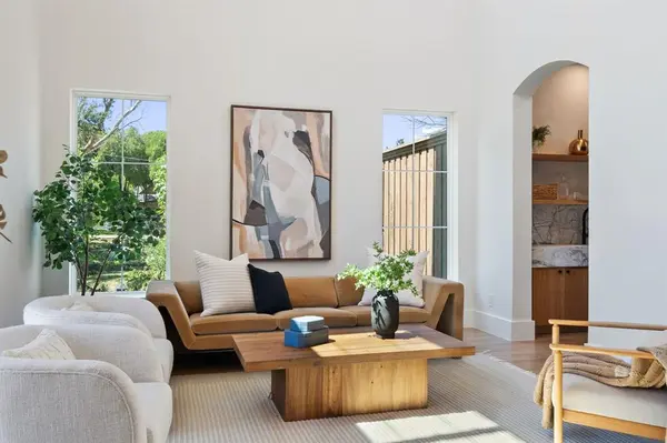 6437 Churchill Way, Dallas, TX 75230