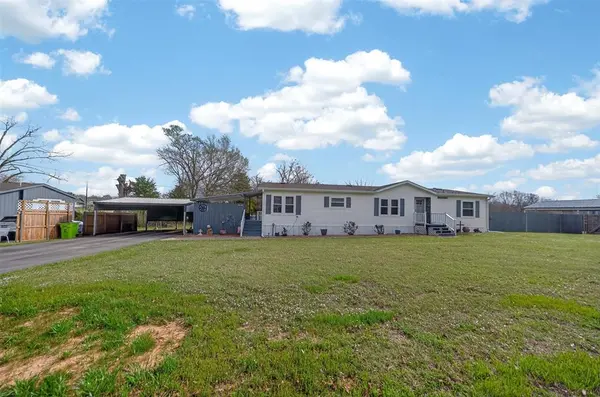 14560 Persimmon Creek Drive, Chandler, TX 75758