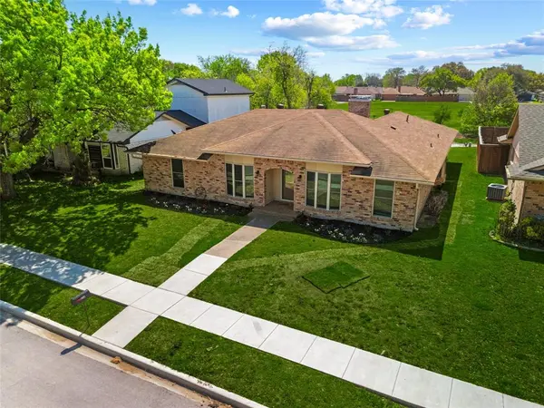 714 Royal Oaks Drive, Garland, TX 75040