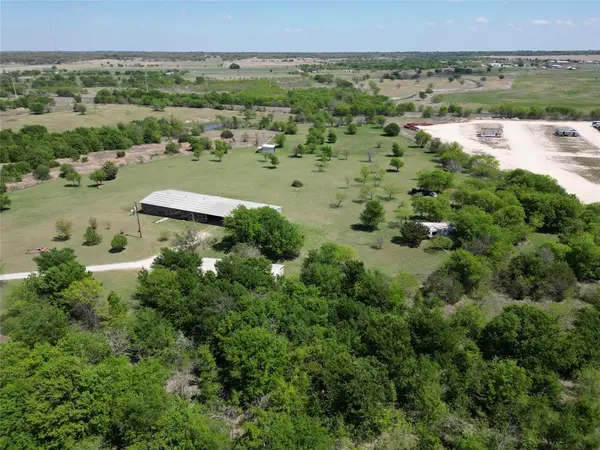 2101 Ridge View Drive, Cleburne, TX 76033