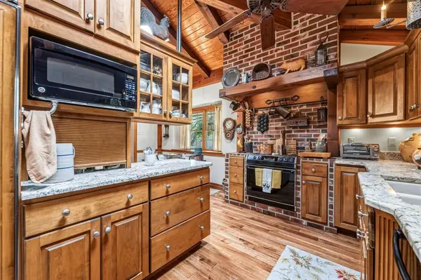 713 Laguna Drive, Richardson, TX 75080