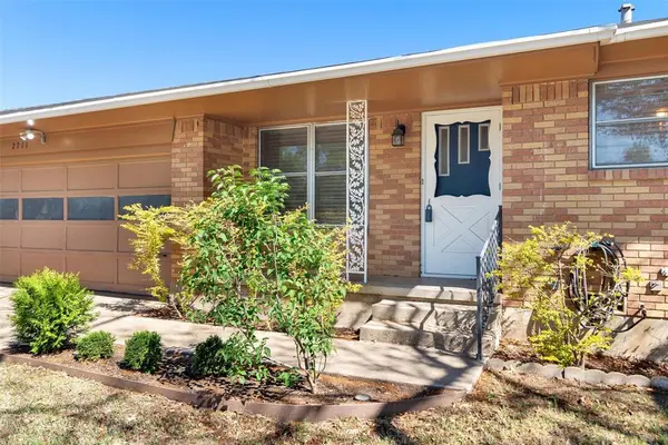 2711 W Morton Street, Denison, TX 75020