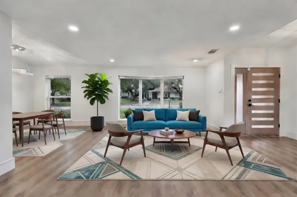 7414 Lynworth Drive, Dallas, TX 75248