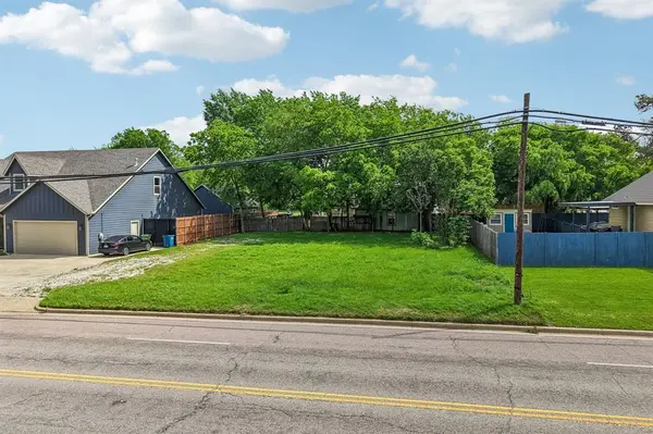 312 N Dove Road, Grapevine, TX 76051