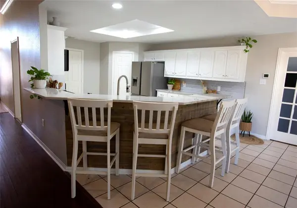 1089 Oak Hollow Lane, Seagoville, TX 75159