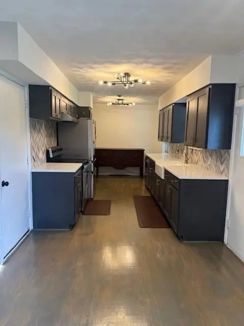 436 Degan Avenue, Lewisville, TX 75057