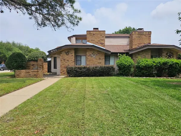 601 Harvest Hill Street, Lewisville, TX 75067