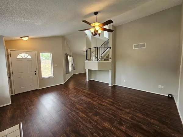 601 Harvest Hill Street, Lewisville, TX 75067