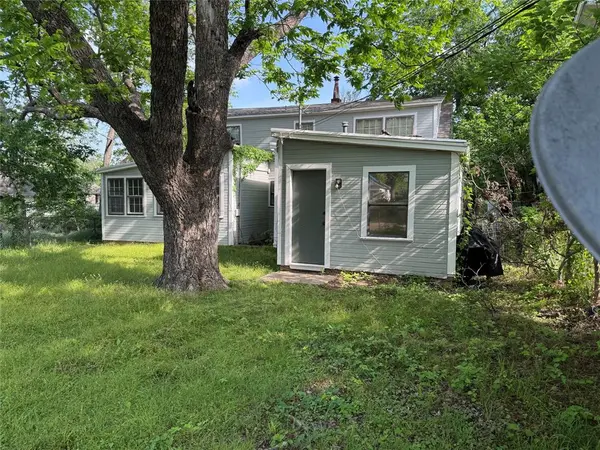 224 W Hull Street #A, Denison, TX 75020