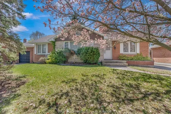 120 Churchill Street, Chatham, ON N7L 3T5