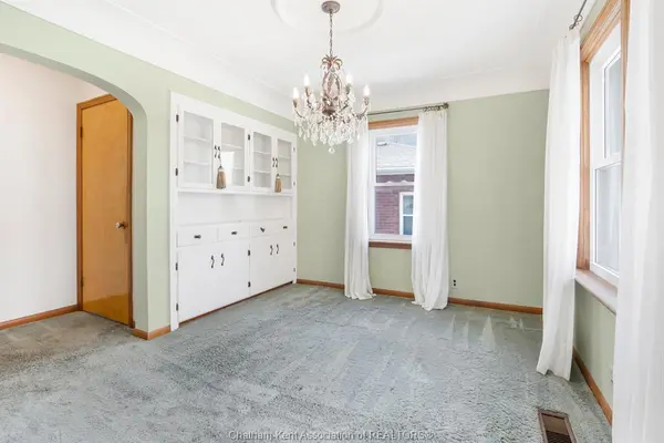 120 Churchill Street, Chatham, ON N7L 3T5