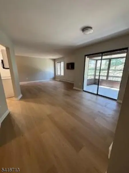 140 Amberly Dr, Manalapan Twp., NJ 07726