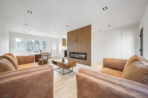 132 Upper High Crest Dr, West Milford Twp., NJ 07480