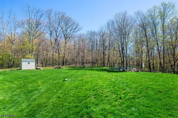 5 Crestview Ln, Sparta Twp., NJ 07871