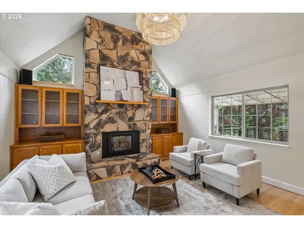 3367 VIDERA DR, Eugene, OR 97405