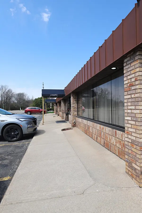 2255 S Linden RD, Flintchartertownship_genesee, MI 48532