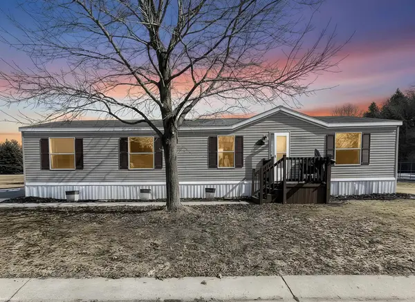 2905 Mulberry DR, Clarkstoncity_oakland, MI 48348