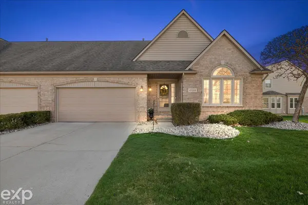 47213 Mission Valley W, Macombtownship_macomb, MI 48042