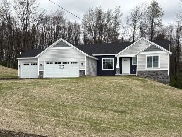 3575 13 Mile RD NE, Algomatownship_kent, MI 49341