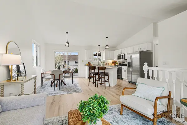 3048 Stonewood ST NW, Grandrapidscity_kent, MI 49504