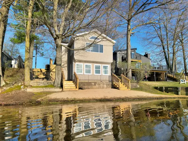 10463 Poplar DR NE, Oakfieldtownship_kent, MI 49341