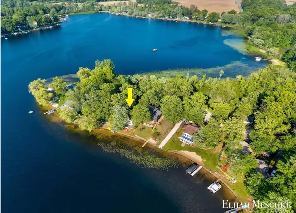 10463 Poplar DR NE, Oakfieldtownship_kent, MI 49341