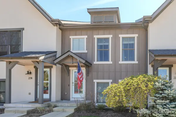 2154 New Town DR NE, Grandrapidschartertownship_kent, MI 49525