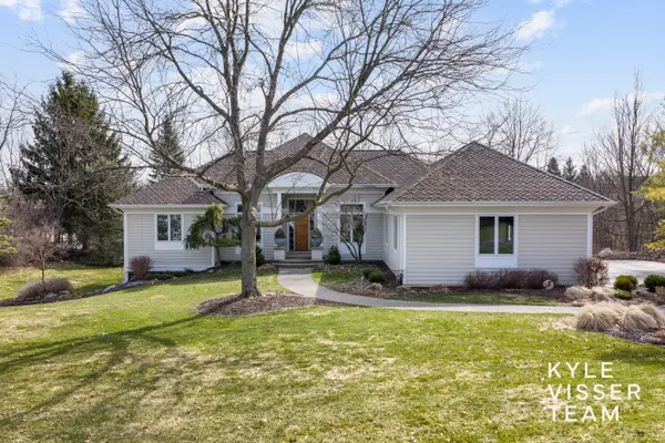 1798 Flowers Mill DR NE, Grandrapidschartertownship_kent, MI 49525