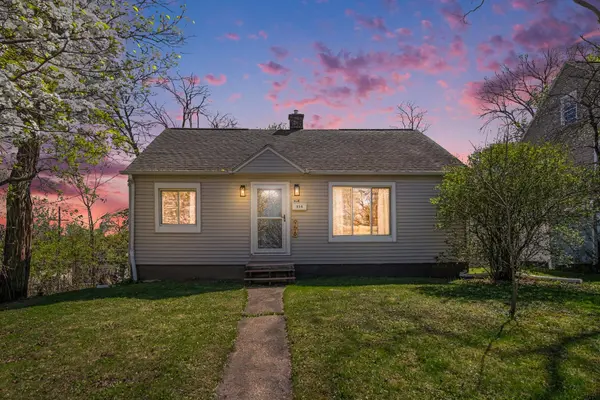 956 College AVE NE, Grandrapidscity_kent, MI 49503